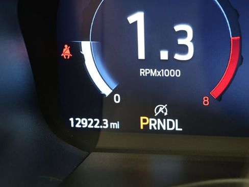 Used 2025 Ford Explorer ST-Line w/ Premium Package image 17