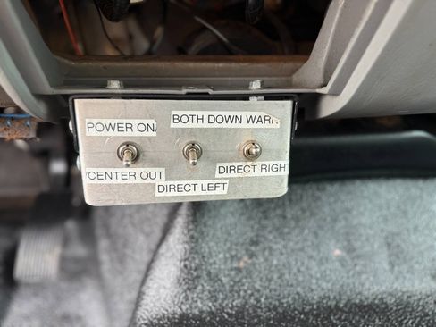 Used 2006 Ford F450 2WD Regular Cab Super Duty image 24