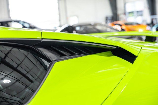 Used 2023 Lamborghini Huracan Tecnica RWD image 26