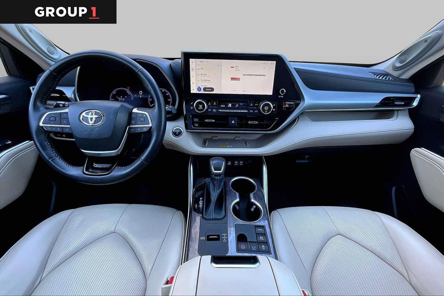 Used 2023 Toyota Highlander Platinum AWD/4WD image 16