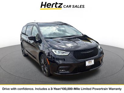 Used 2025 Chrysler Pacifica Limited