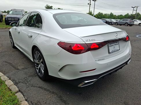 Used 2026 Mercedes-Benz E 350 4MATIC Sedan image 4