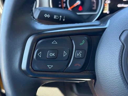 Used 2019 Jeep Wrangler Unlimited Sport S AWD/4WD image 14