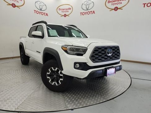 Certified 2023 Toyota Tacoma TRD Off-Road w/ TRD Premium Off Road Package AWD/4WD image 1