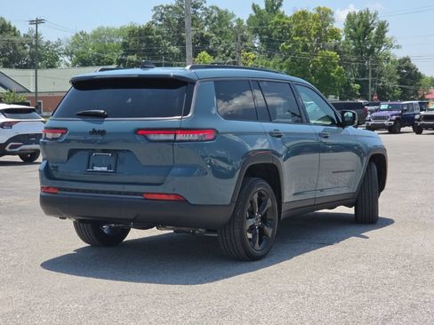 Certified 2026 Jeep Grand Cherokee L Limited w/ Limited Altitude Package AWD/4WD image 7