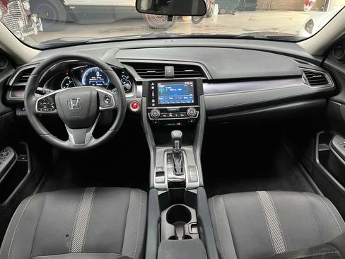 Used 2016 Honda Civic EX-T image 9