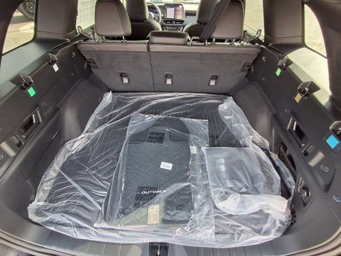 New 2026 Subaru Outback Touring AWD/4WD image 12