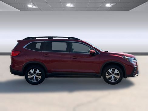Used 2025 Subaru Ascent Premium AWD/4WD image 8