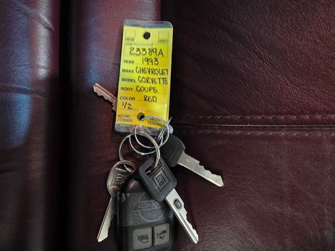 Used 1993 Chevrolet Corvette Coupe image 29