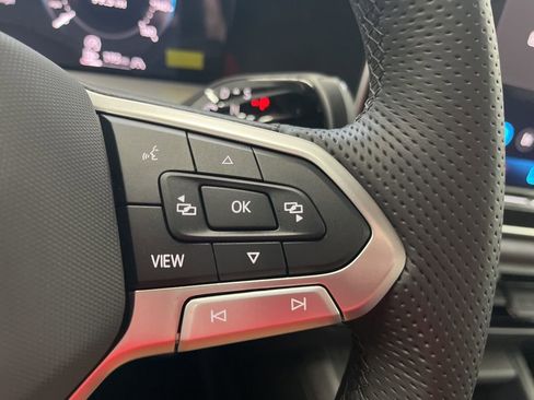 New 2026 Volkswagen Tiguan SE R-Line image 21