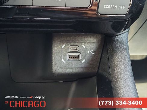 New 2026 Jeep Compass Latitude image 30