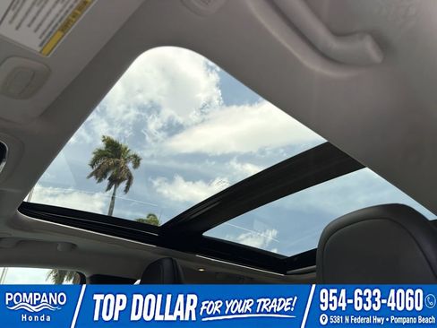 Used 2023 Jeep Cherokee Altitude Lux w/ Lux Elite Package AWD/4WD image 30