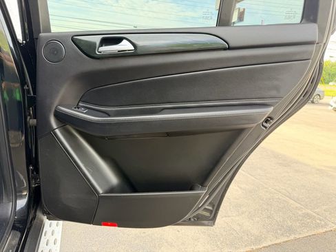 Used 2017 Mercedes-Benz GLS 450 4MATIC image 27