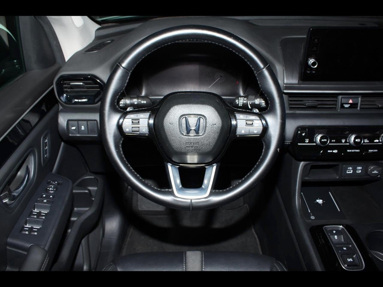 Used 2023 Honda Pilot EX-L image 18