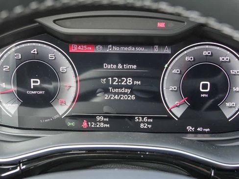 New 2026 Audi Q8 Premium image 23