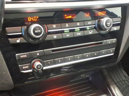 Used 2017 BMW X3 xDrive28i image 16