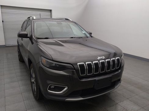 Used 2019 Jeep Cherokee Limited AWD/4WD image 14