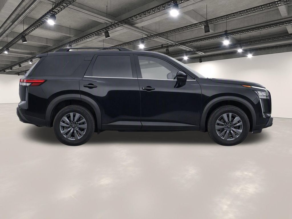 Used 2024 Nissan Pathfinder SV FWD image 7