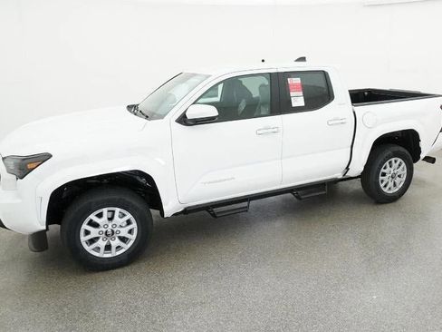 New 2026 Toyota Tacoma SR5 image 2
