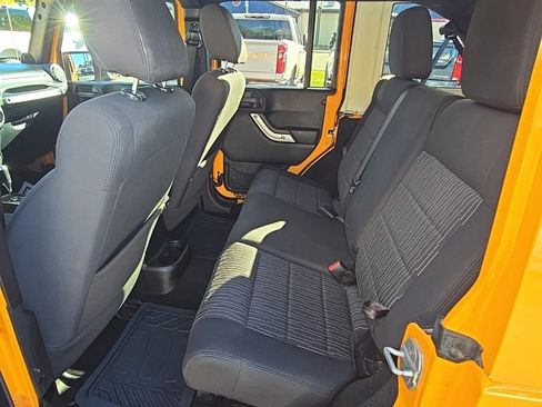 Used 2012 Jeep Wrangler Unlimited Sahara w/ Dual Top Group image 20