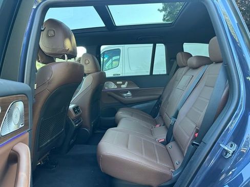 New 2026 Mercedes-Benz GLS 450 4MATIC image 19