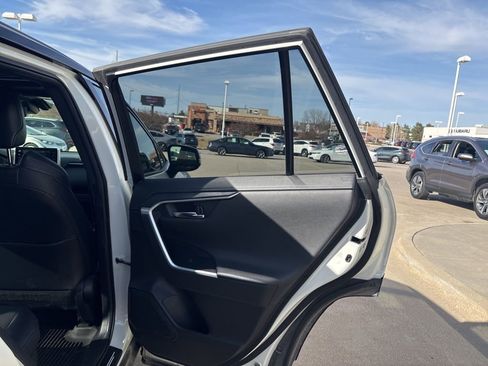 Used 2021 Toyota RAV4 XSE w/ XSE Grade Weather Package image 30