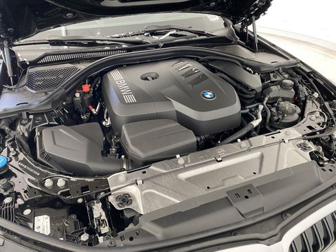 Used 2025 BMW 330i xDrive Sedan w/ Premium Package image 32