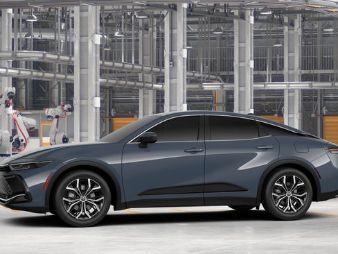 New 2026 Toyota Crown AWD/4WD image 3