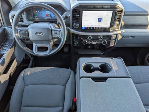Used 2024 Ford F150 XLT image 6