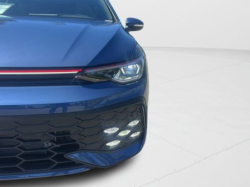 New 2026 Volkswagen GTI SE FWD image 33