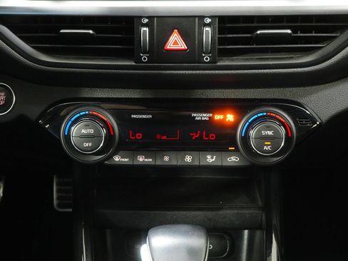 Used 2022 Kia Forte GT-Line w/ GT-Line Technology Package FWD image 31