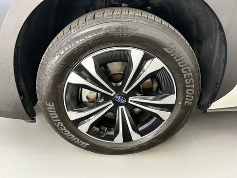 Used 2024 Subaru Solterra AWD/4WD image 35
