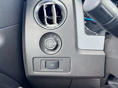 Used 2013 Ford F150 XLT w/ Luxury Equipment Group AWD/4WD image 18