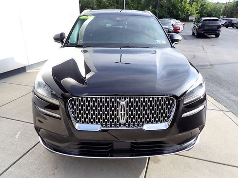 Used 2022 Lincoln Corsair AWD w/ Premium Package image 9