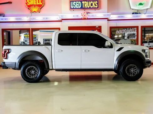 Used 2020 Ford F150 Raptor w/ Equipment Group 802A Luxury AWD/4WD image 11