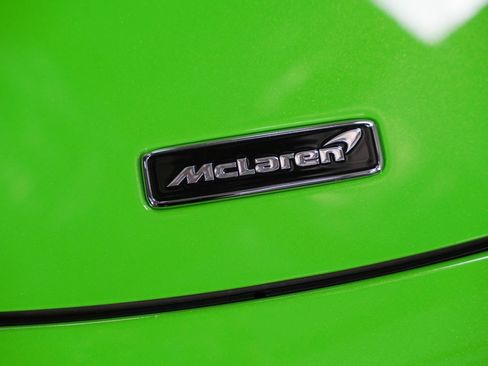 Used 2024 McLaren 750S Spider RWD image 11