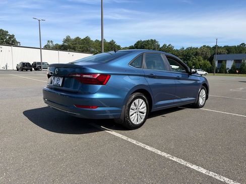 Used 2020 Volkswagen Jetta S w/ Driver Assistance Package FWD image 5