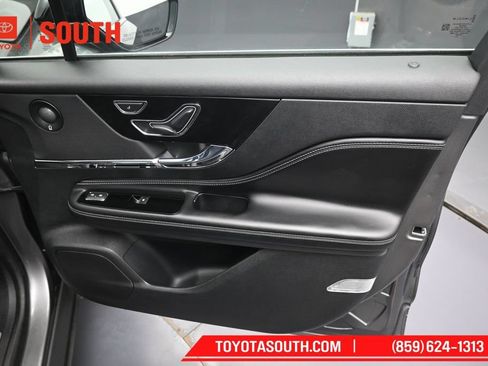 Used 2021 Lincoln Corsair Reserve w/ Elements Package AWD/4WD image 36