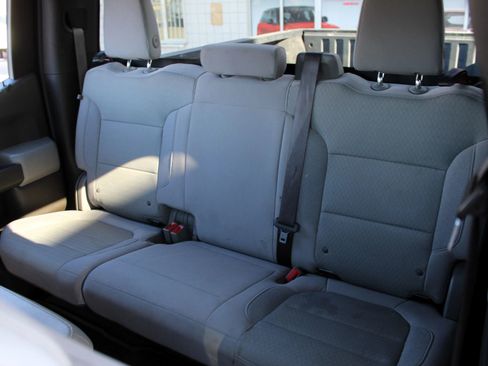 Used 2020 Chevrolet Silverado 1500 LT image 22