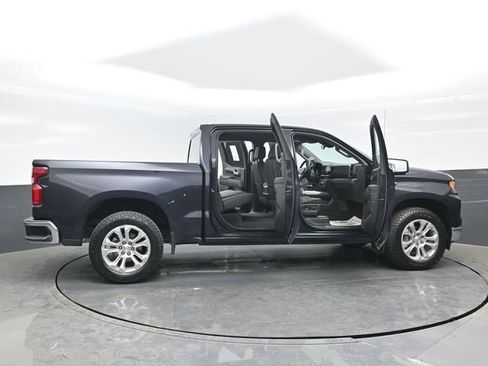 Used 2024 Chevrolet Silverado 1500 LTZ w/ Z71 Off-Road Package AWD/4WD image 25