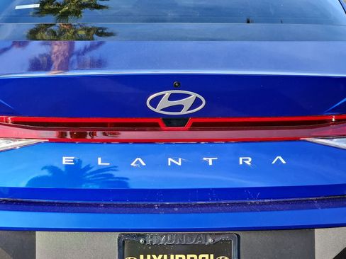 New 2026 Hyundai Elantra SE w/ Cargo Package FWD image 11