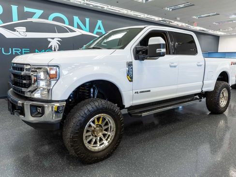 Used 2021 Ford F250 Lariat w/ Lariat Value Package image 2