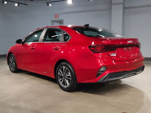 Used 2023 Kia Forte LXS image 5