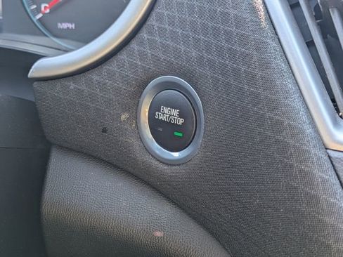 Used 2025 Chevrolet Malibu LT image 27