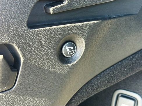 Used 2019 Honda Passport Touring image 13