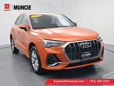 Used 2025 Audi Q3 2.0T Premium image 1