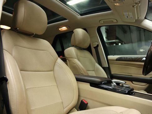 Used 2018 Mercedes-Benz GLE 43 AMG 4MATIC image 26