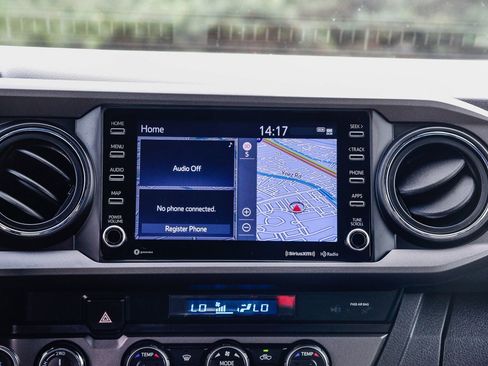 Certified 2023 Toyota Tacoma TRD Off-Road image 17