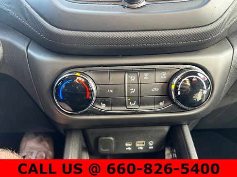 Used 2023 Chevrolet TrailBlazer LT image 21