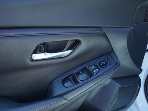 Used 2023 Nissan Sentra SV w/ All-Weather Package FWD image 17